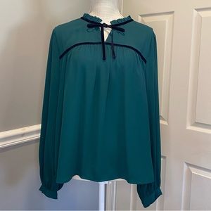 J. Crew Women’s Emerald Green Blouse Black Trim Bow XXL Ruffled Collar